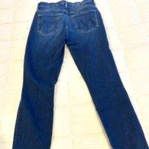 MOTHER- High Waisted Looker Ankle Fray size 26